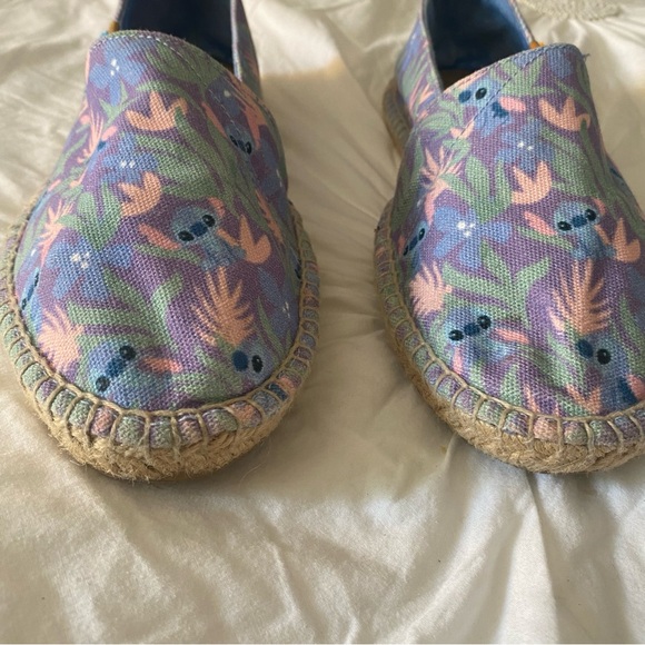 Ubuntu Lilo and Stitch Disney Espadrille Loafer Slip On Shoes Size 9.5 - Picture 6 of 14